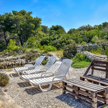 House Soline Vakantiehuis Tkon