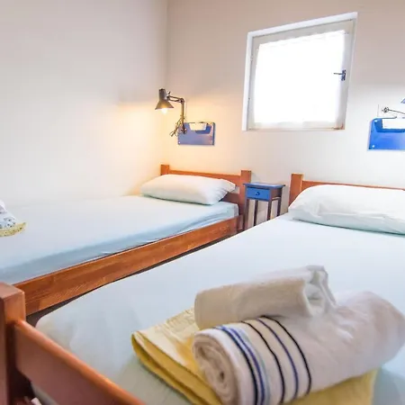 Nyaraló House Soline Tkon