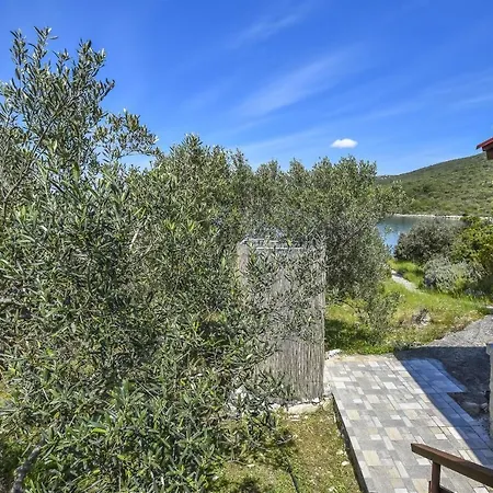 House Soline Holiday home Tkon